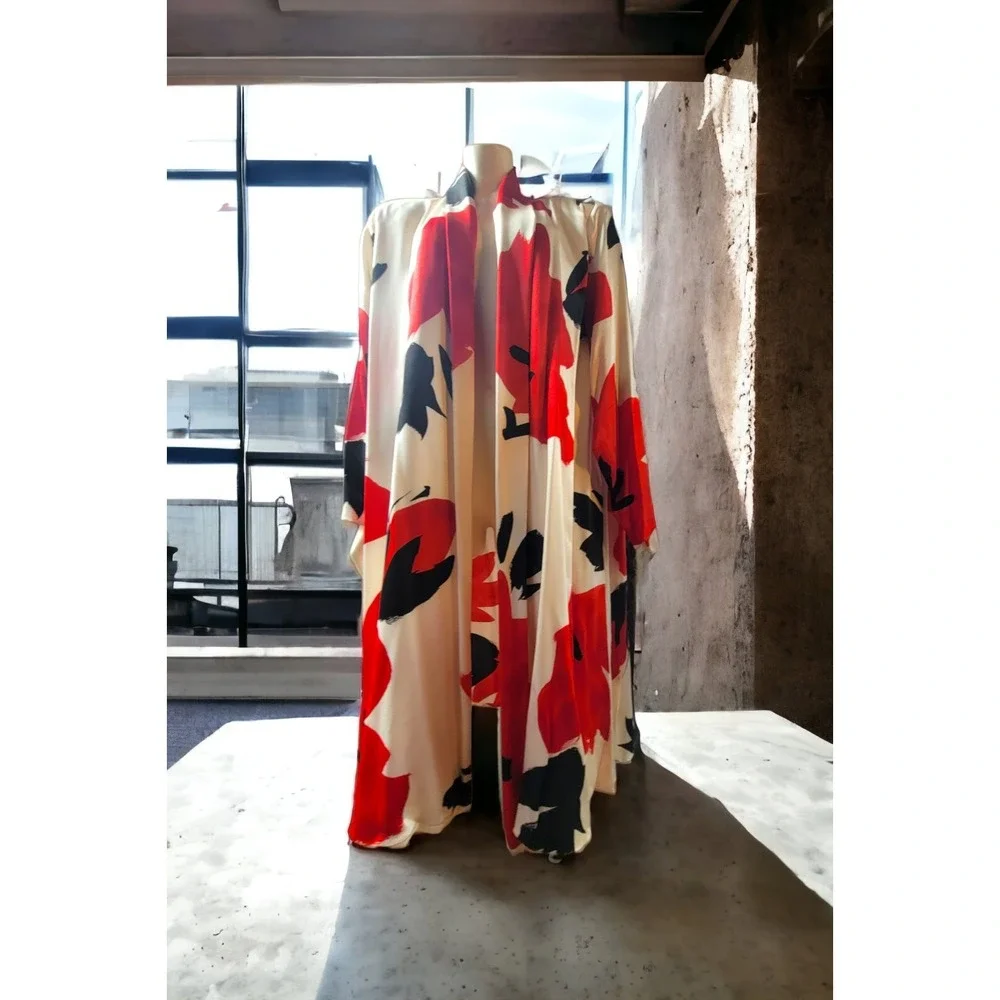 Vintage USA Pure SILK Voluminous Donna Karan Bold Floral Jacket Kimono Overpiece